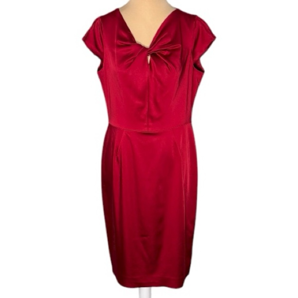 Tahari Arthur S Levine Lipstick Red Satin Midi Size 12 Holiday Party Dress